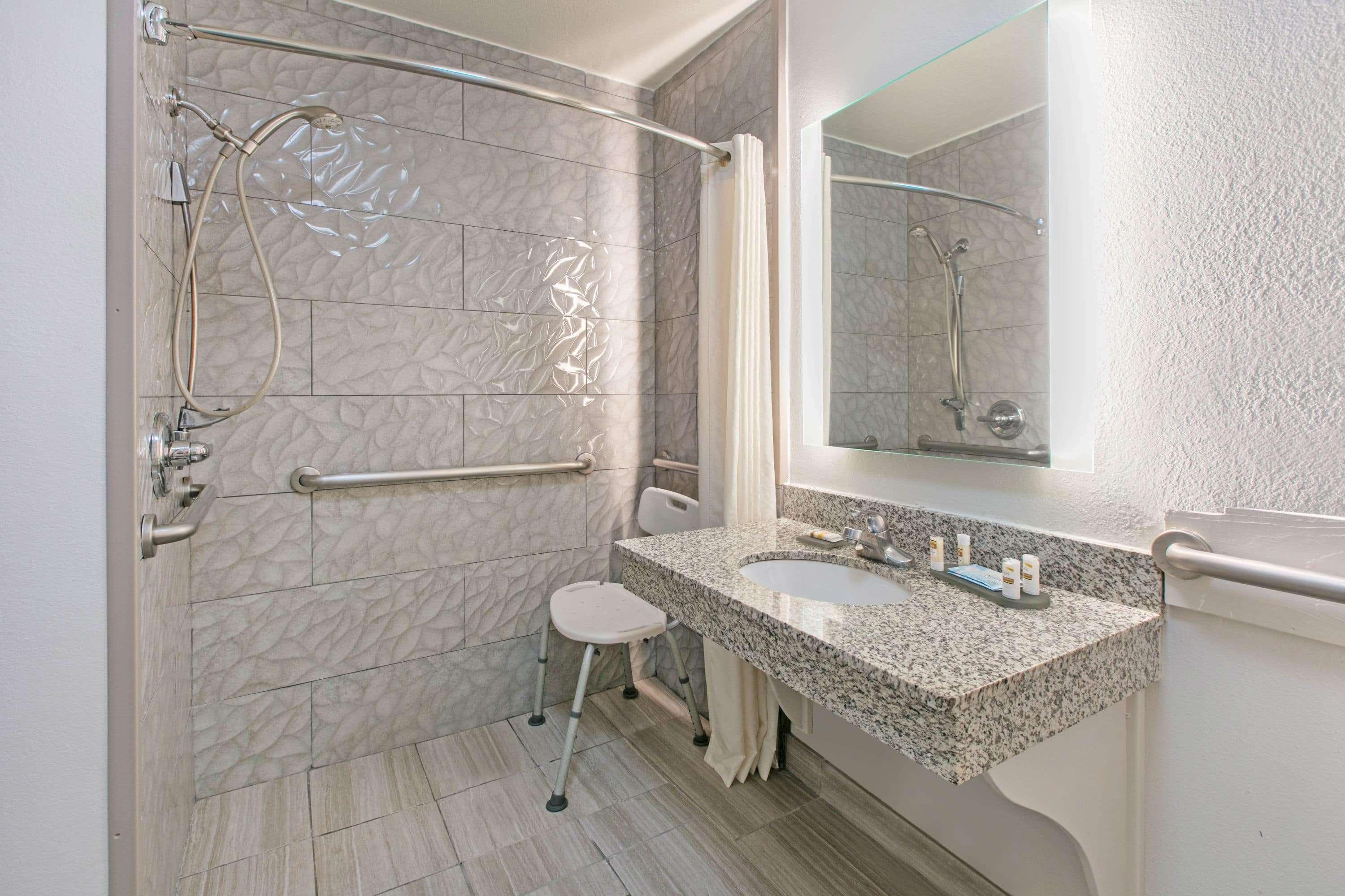 La Quinta By Wyndham Fredericksburg Otel Dış mekan fotoğraf