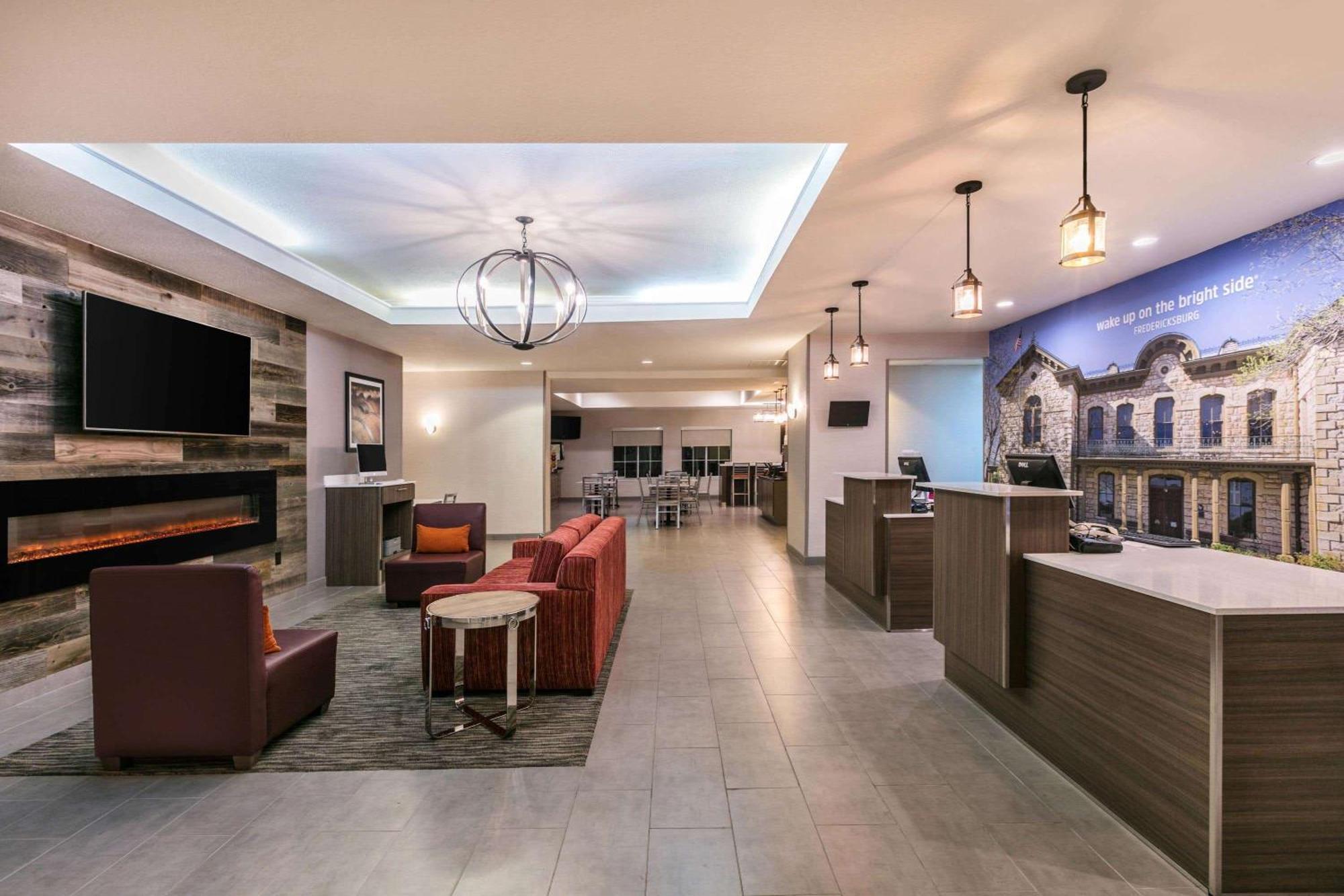 La Quinta By Wyndham Fredericksburg Otel Dış mekan fotoğraf