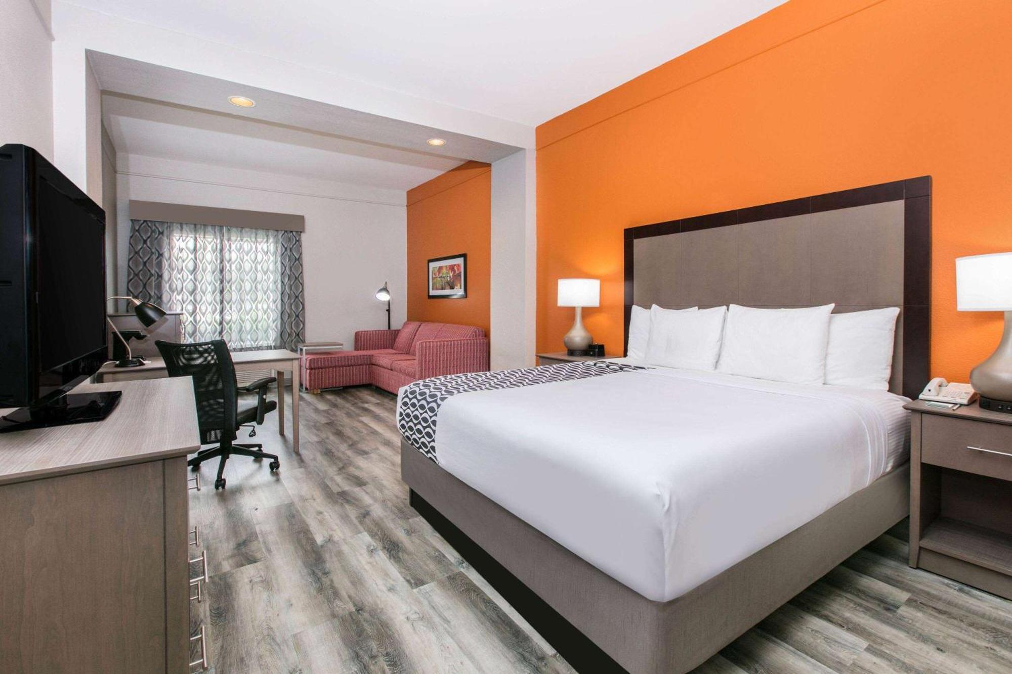 La Quinta By Wyndham Fredericksburg Otel Dış mekan fotoğraf