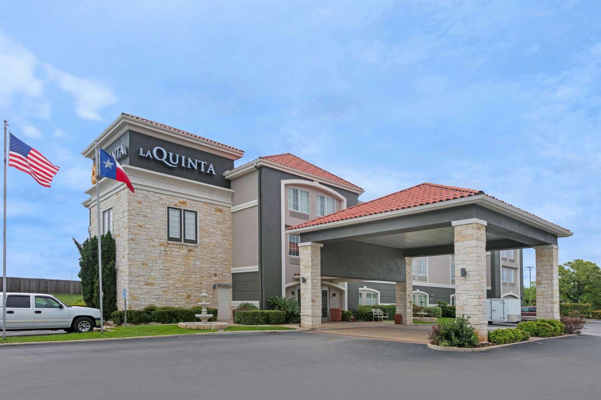 La Quinta By Wyndham Fredericksburg Otel Dış mekan fotoğraf