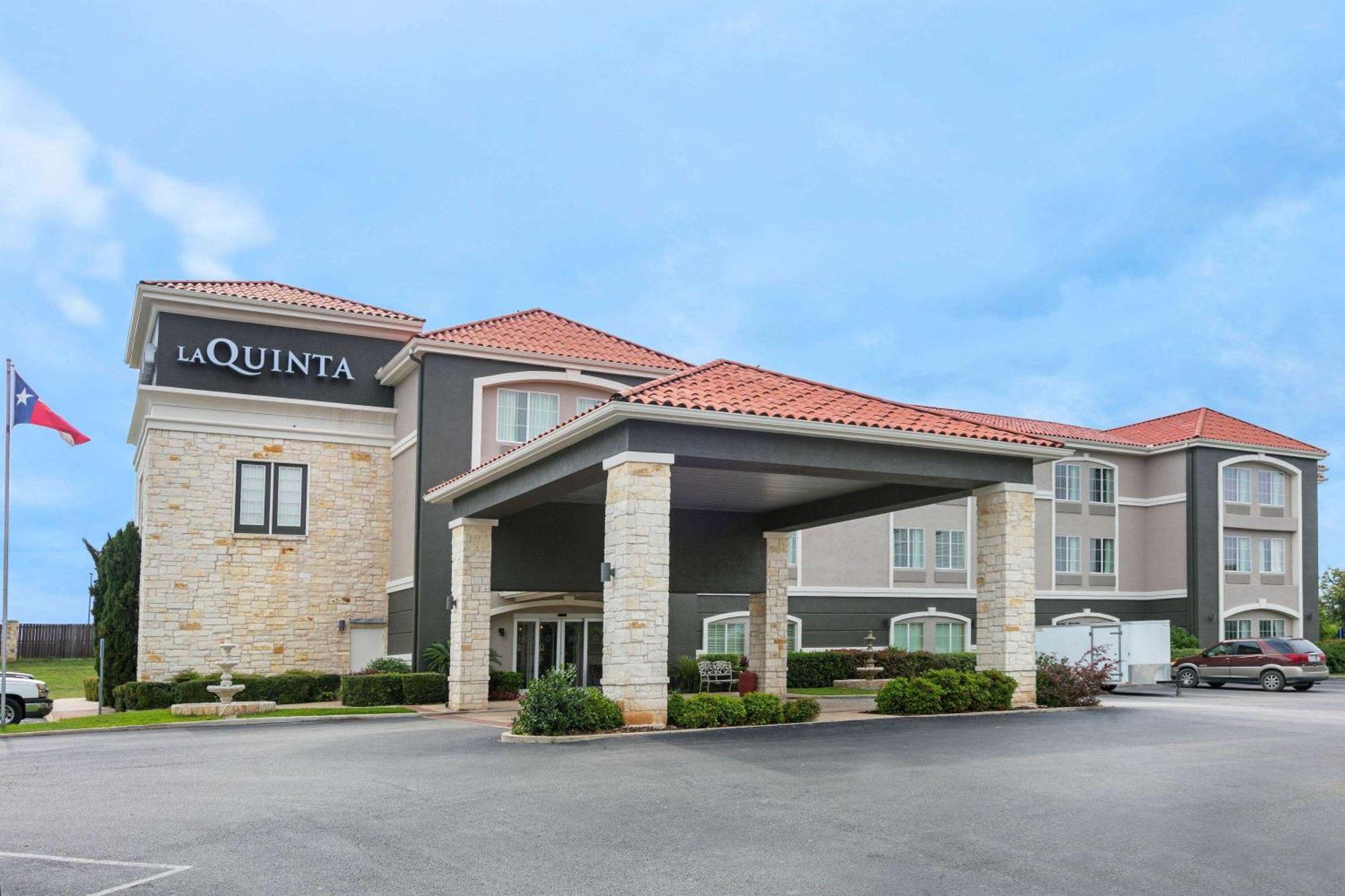 La Quinta By Wyndham Fredericksburg Otel Dış mekan fotoğraf